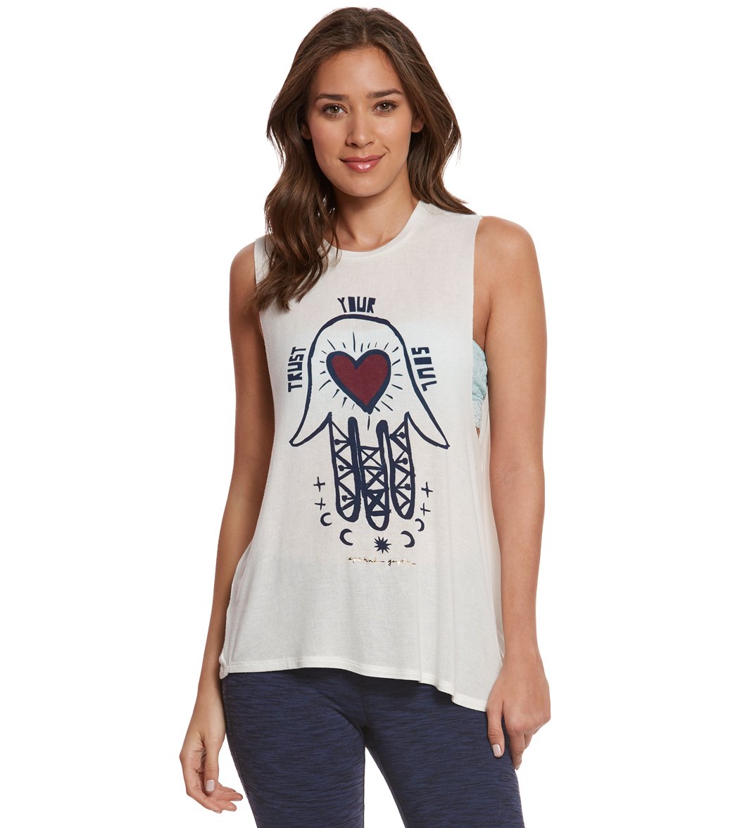 Spiritual Gangster Heart and Soul Hamsa Muscle Tee
